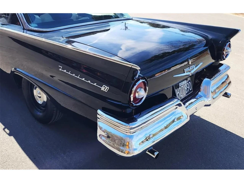 1957 Ford Fairlane 2nd Gen - Image 14 of 31