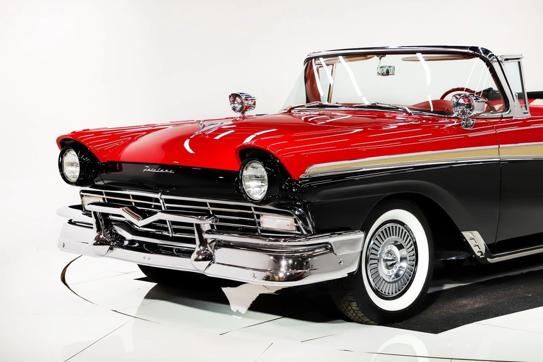 1957 Ford Fairlane 2nd Gen - Image 25 of 31