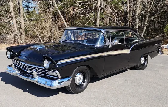 1957 Ford Fairlane 500