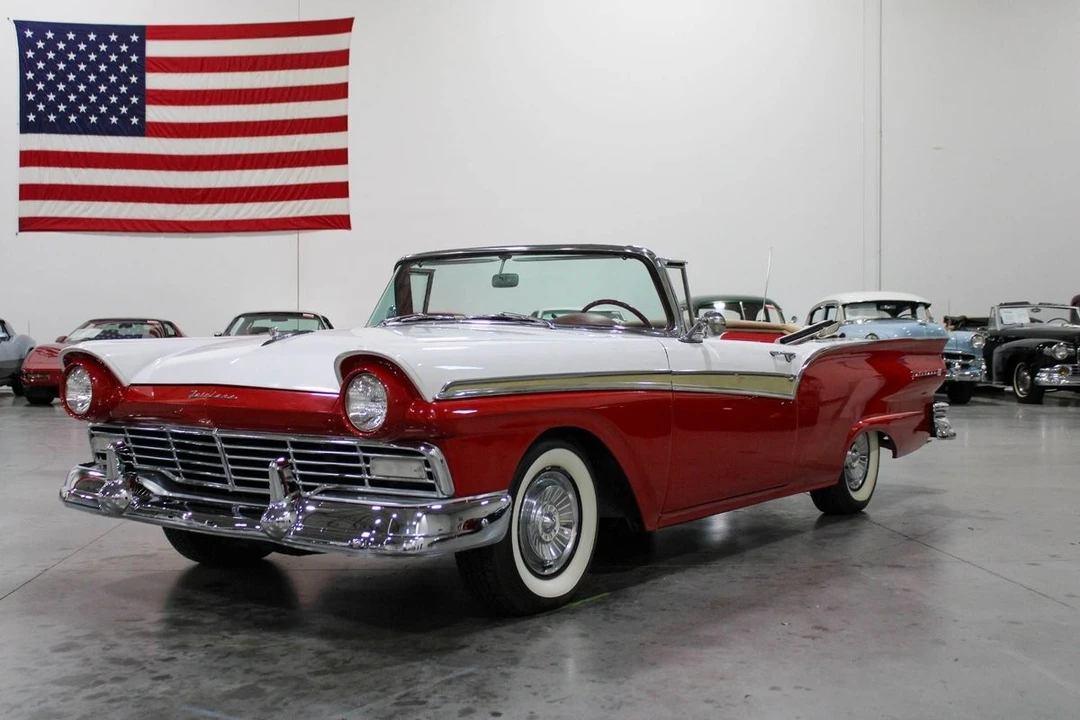 1957 Ford Fairlane 2nd Gen - Image 3 of 12