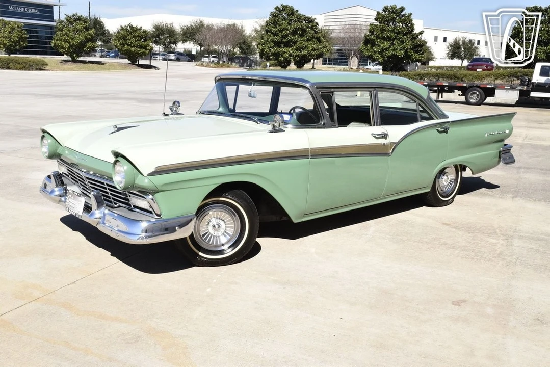 1957 Ford Fairlane 2nd Gen - Image 3 of 12