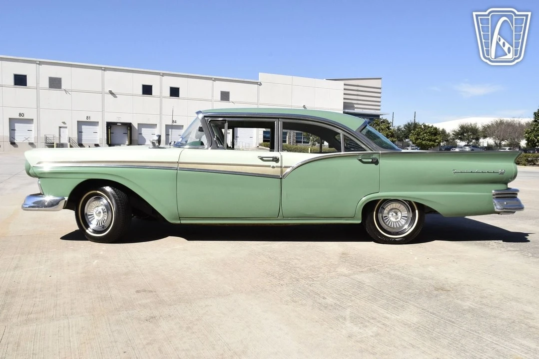 1957 Ford Fairlane 2nd Gen - Image 6 of 12
