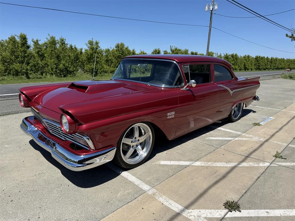 1957 Ford Fairlane 2nd Gen - Image 22 of 31