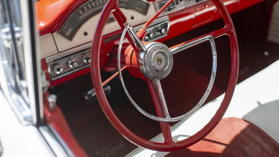 1957 Ford Fairlane 2nd Gen - Image 23 of 30