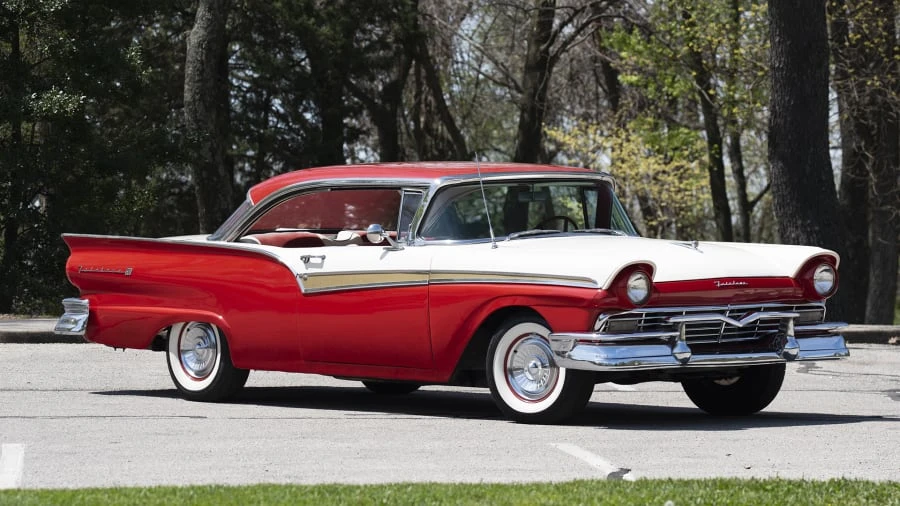 1957 Ford Fairlane 2nd Gen - Image 7 of 30