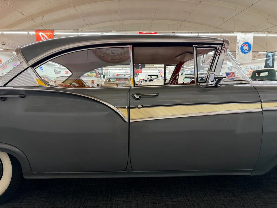1957 Ford Fairlane 2nd Gen - Image 25 of 31