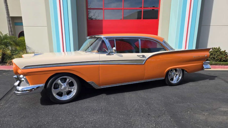 1957 Ford Fairlane 2nd Gen - Image 6 of 20