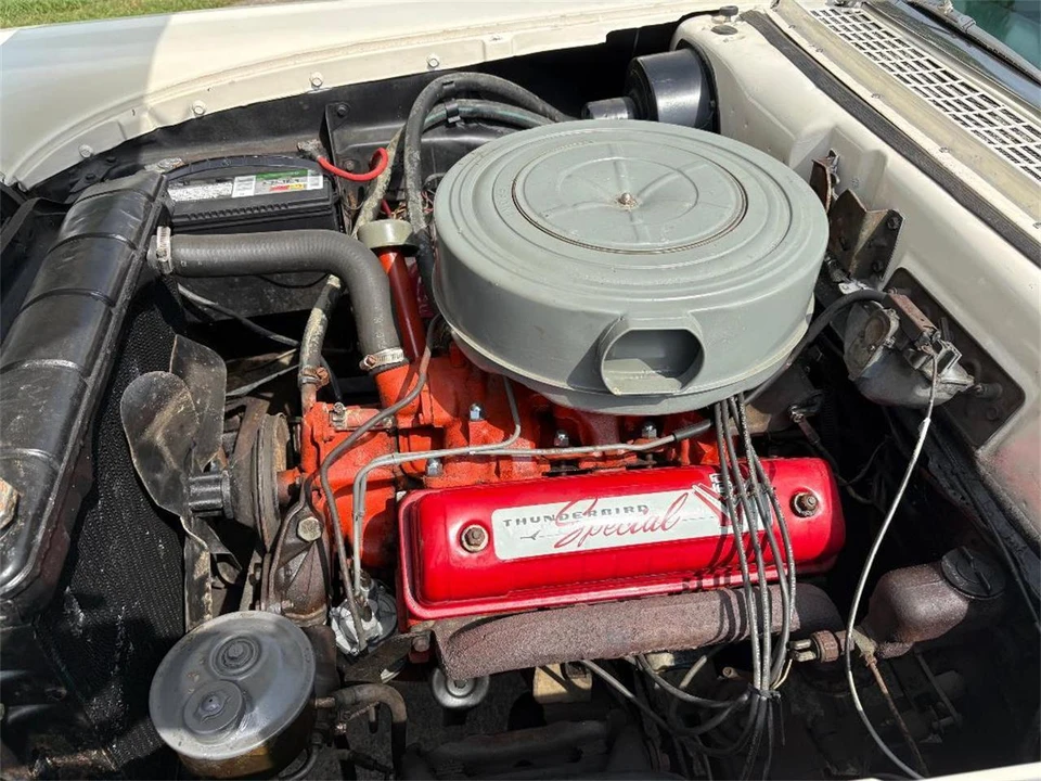 1957 Ford Fairlane 2nd Gen - Image 13 of 17