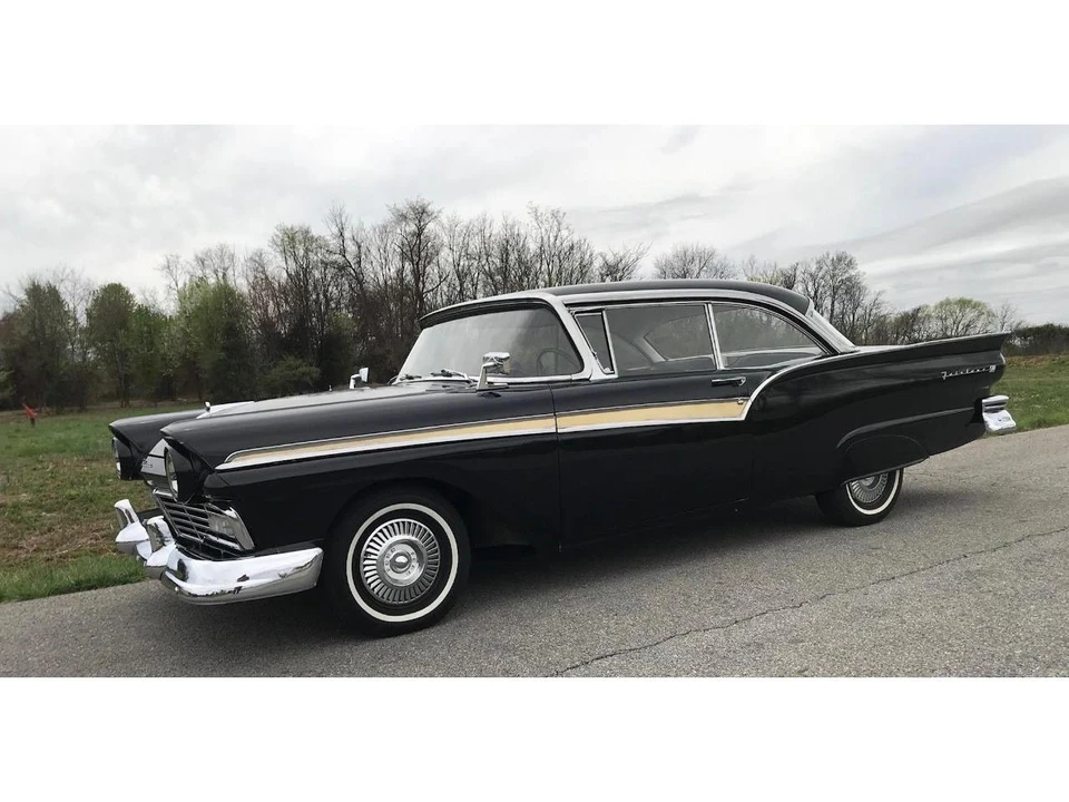 1957 Ford Fairlane 2nd Gen - Image 19 of 24