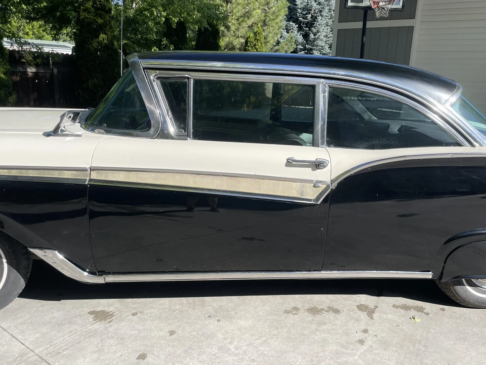 1957 Ford Fairlane 2nd Gen - Image 27 of 31