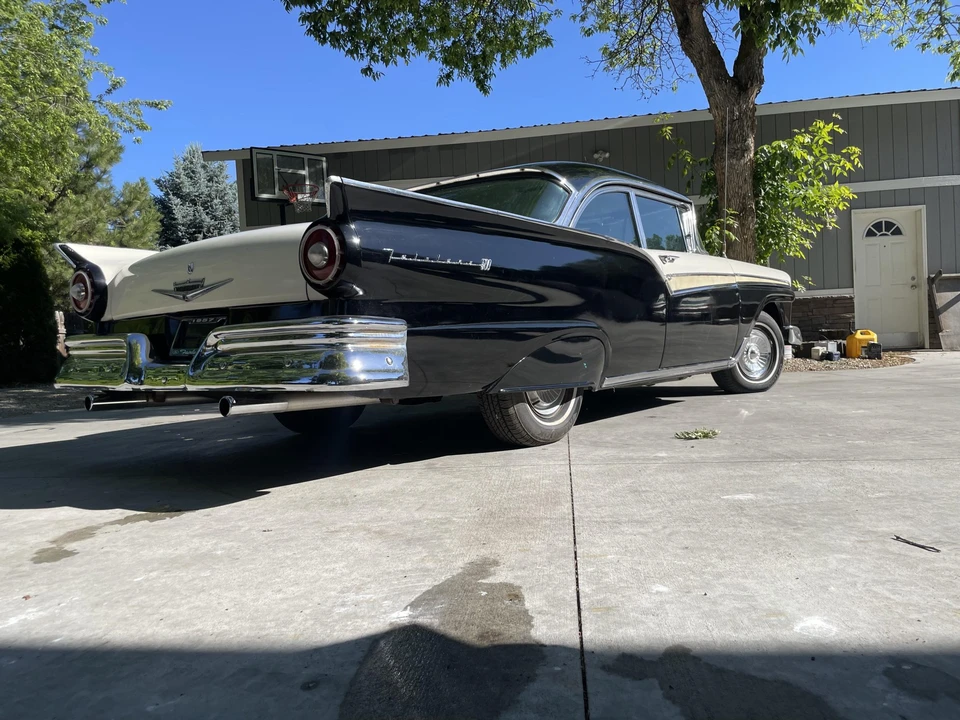 1957 Ford Fairlane 2nd Gen - Image 11 of 31