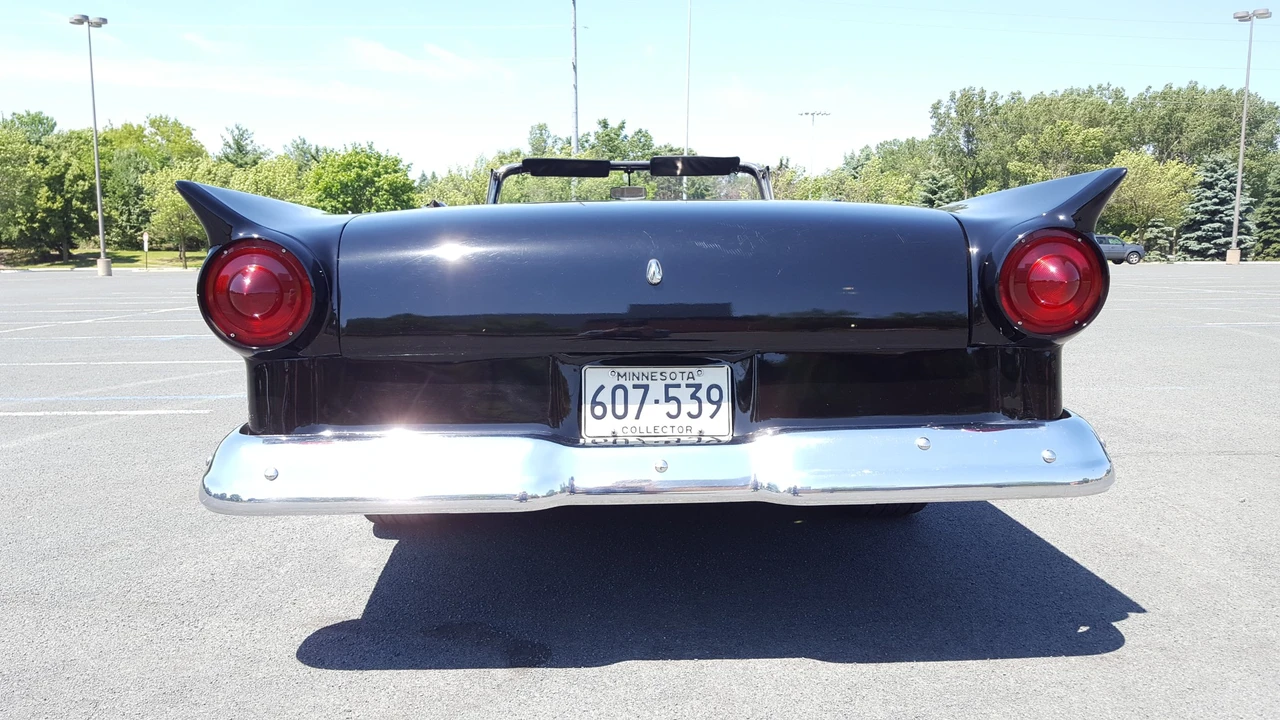 1957 Ford Fairlane 2nd Gen - Image 21 of 31