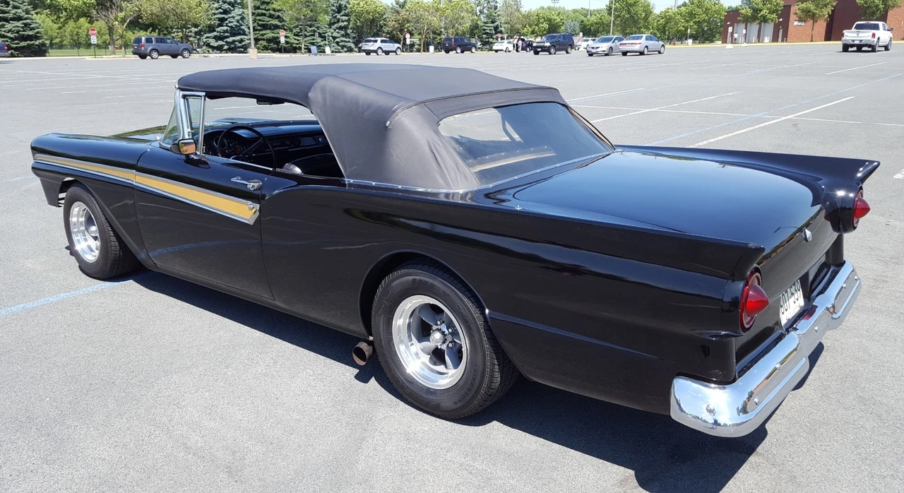 1957 Ford Fairlane 2nd Gen - Image 16 of 31