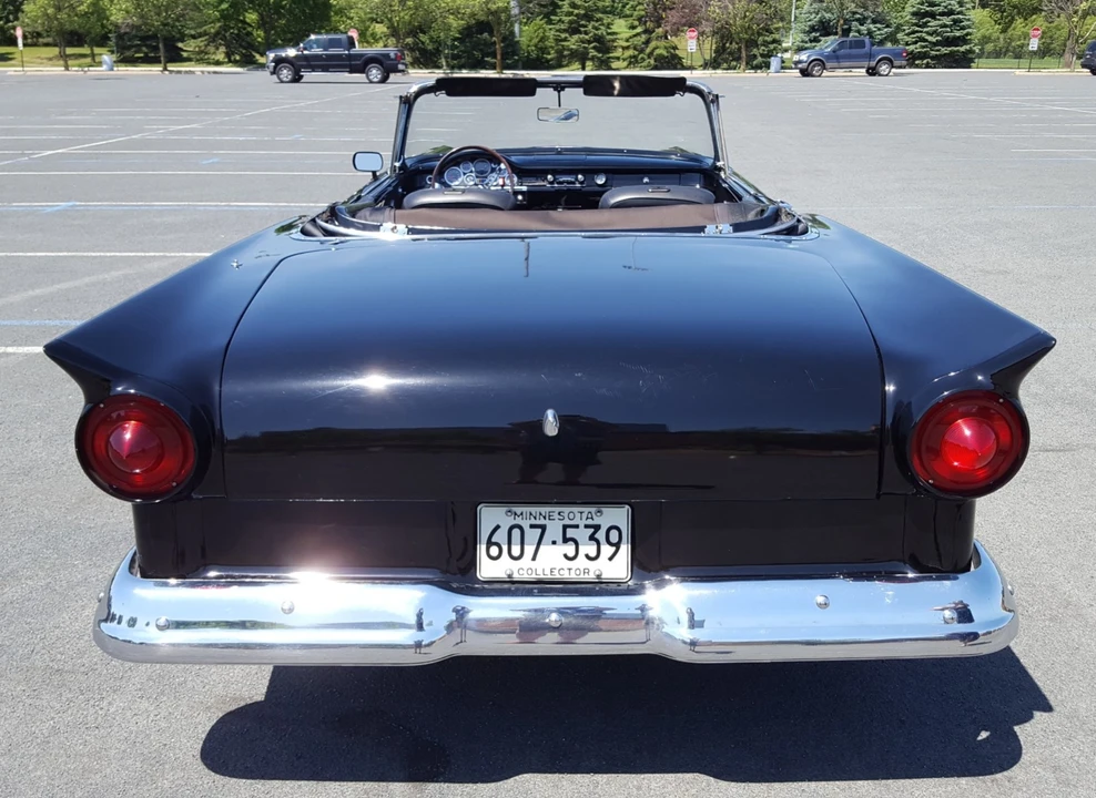 1957 Ford Fairlane 2nd Gen - Image 22 of 31