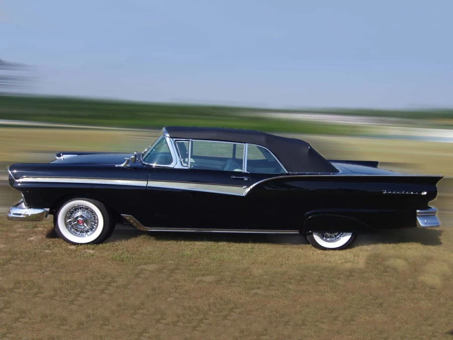 1957 Ford Fairlane 2nd Gen - Image 6 of 6