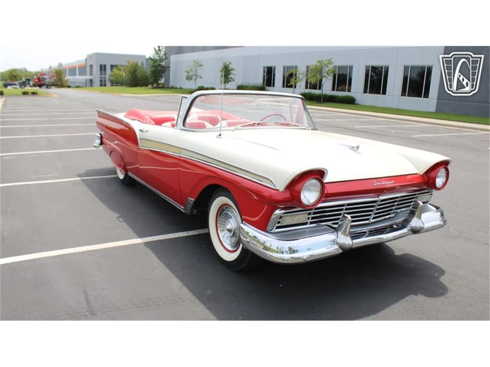 1957 Ford Fairlane 2nd Gen - Image 2 of 31