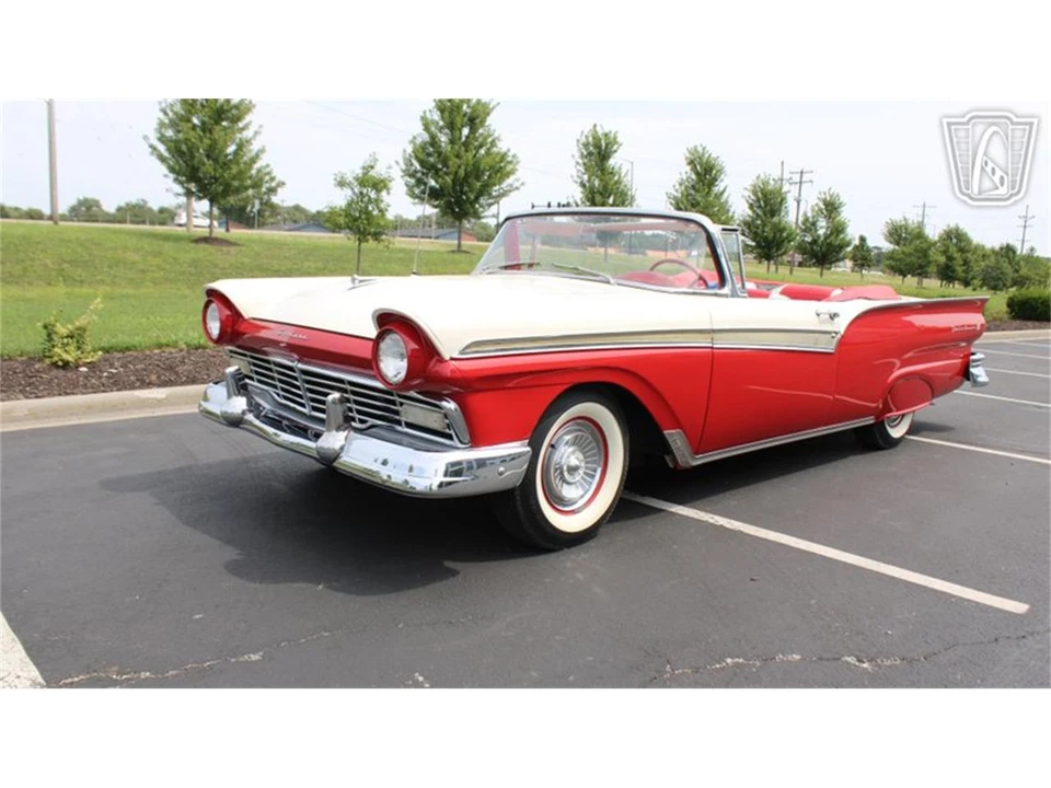 1957 Ford Fairlane 2nd Gen - Image 3 of 31