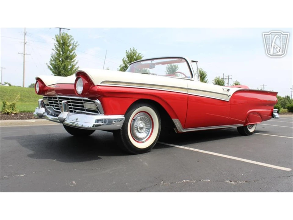 1957 Ford Fairlane 2nd Gen - Image 24 of 31