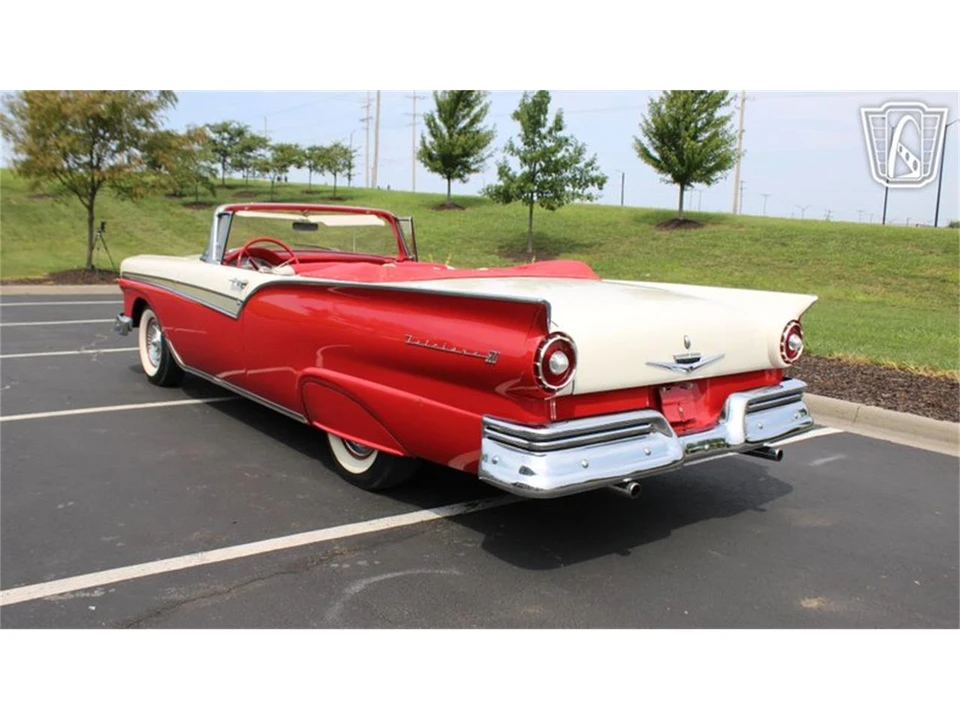 1957 Ford Fairlane 2nd Gen - Image 29 of 31
