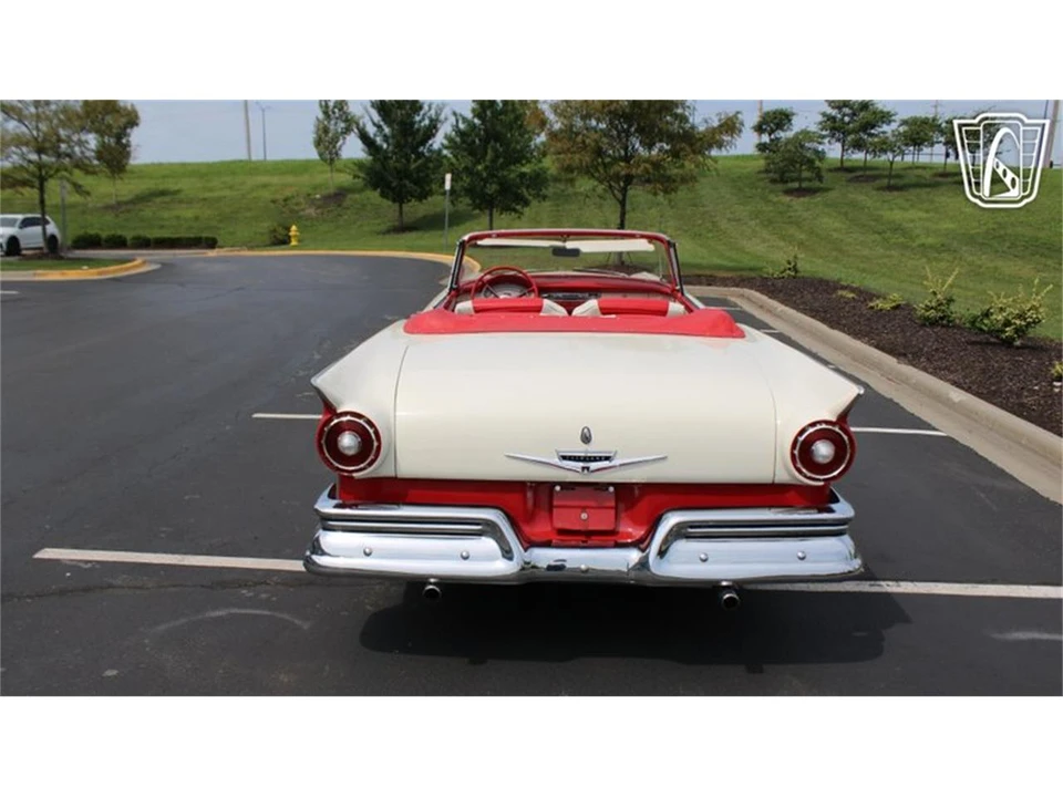 1957 Ford Fairlane 2nd Gen - Image 30 of 31