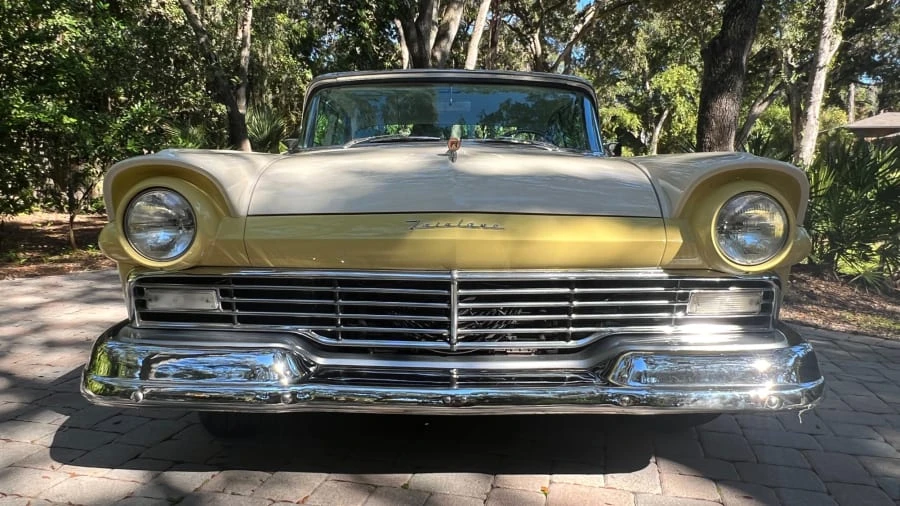 1957 Ford Fairlane 2nd Gen - Image 12 of 16