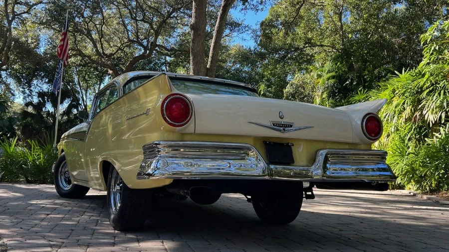 1957 Ford Fairlane 2nd Gen - Image 11 of 16
