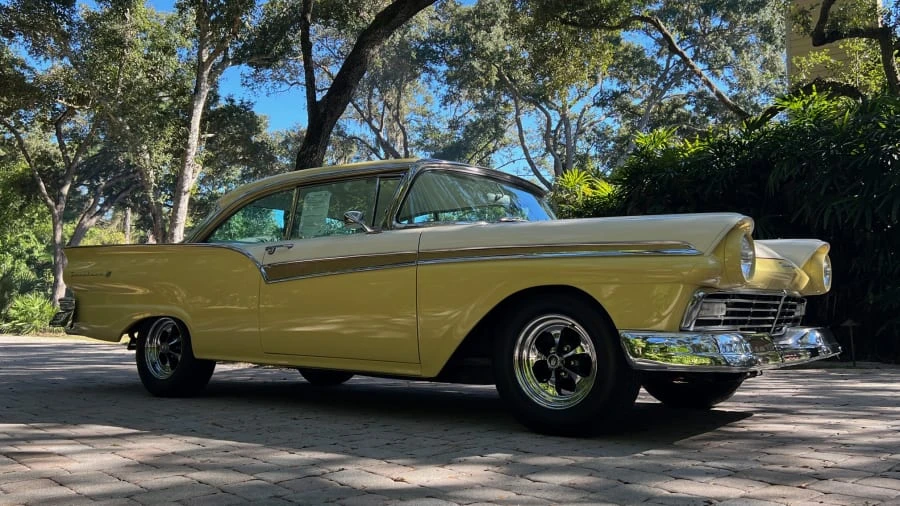 1957 Ford Fairlane 2nd Gen - Image 2 of 16
