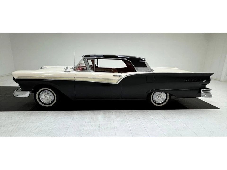 1957 Ford Fairlane 2nd Gen - Image 4 of 31