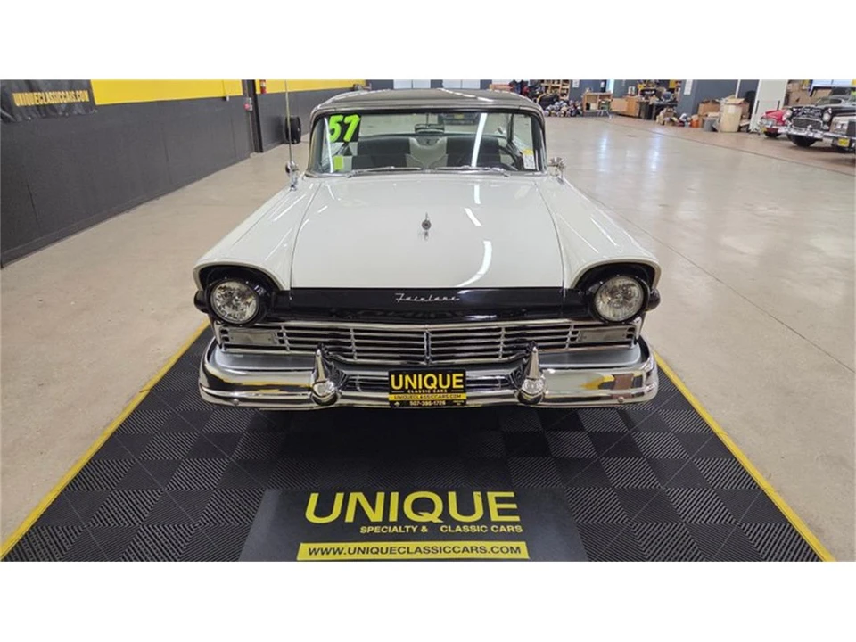 1957 Ford Fairlane 2nd Gen - Image 2 of 31
