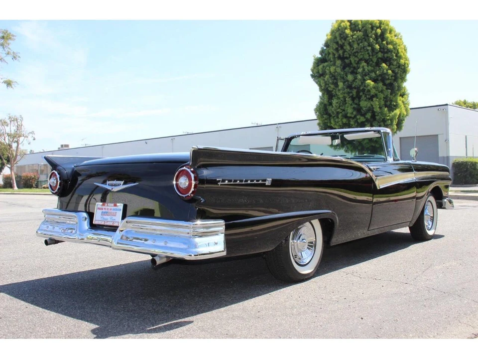 1957 Ford Fairlane 2nd Gen - Image 16 of 31