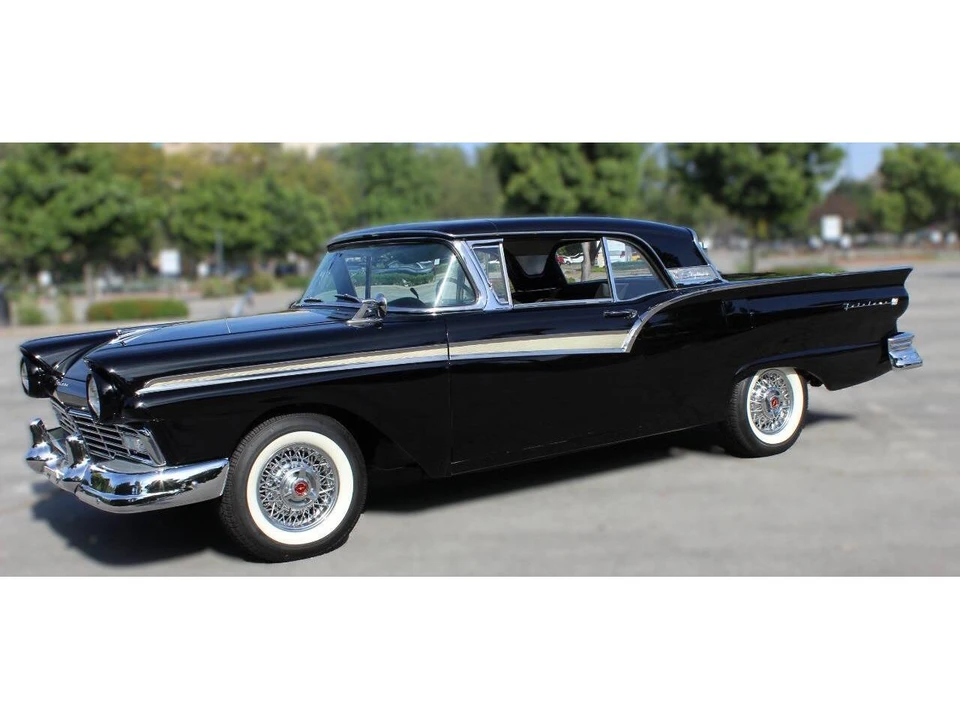 1957 Ford Fairlane 2nd Gen - Image 3 of 31