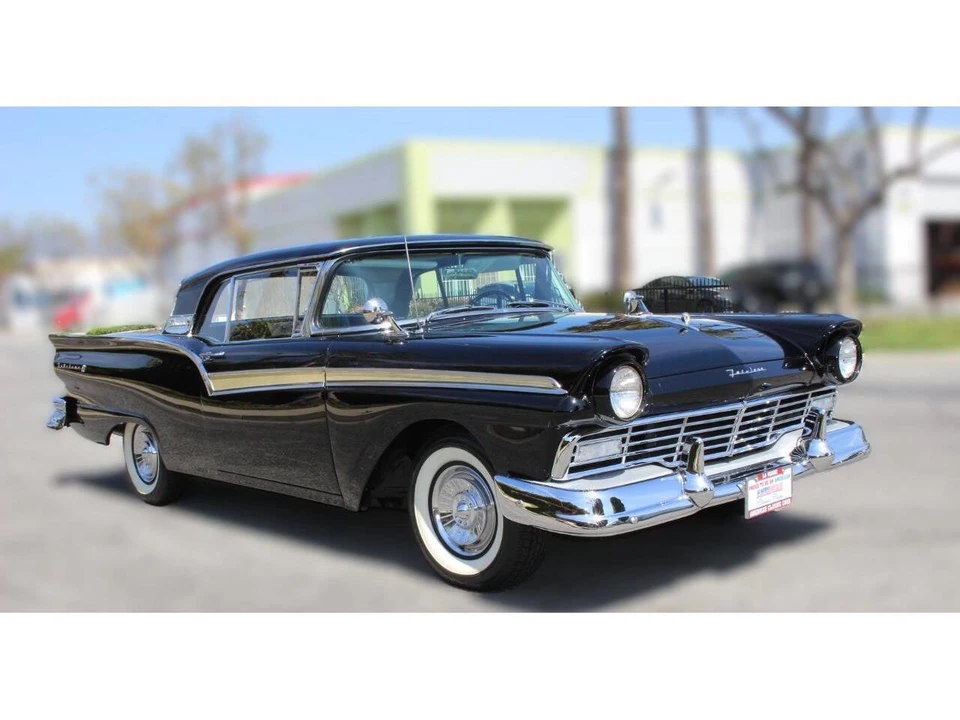 1957 Ford Fairlane 2nd Gen - Image 24 of 31