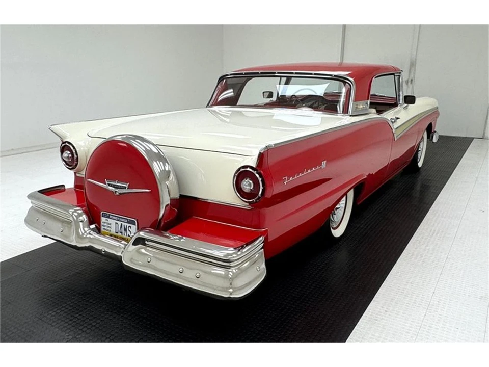 1957 Ford Fairlane 2nd Gen - Image 11 of 31