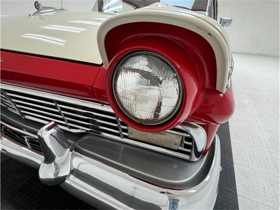 1957 Ford Fairlane 2nd Gen - Image 17 of 31
