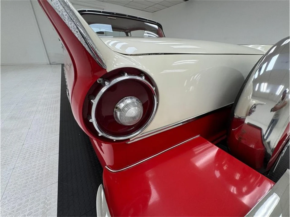 1957 Ford Fairlane 2nd Gen - Image 28 of 31