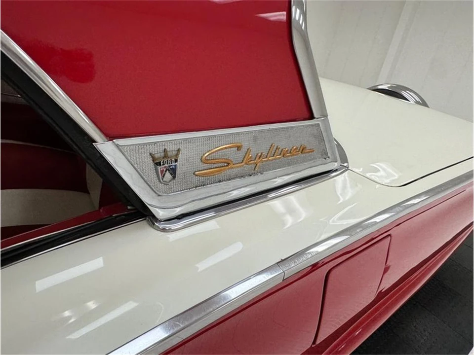 1957 Ford Fairlane 2nd Gen - Image 23 of 31