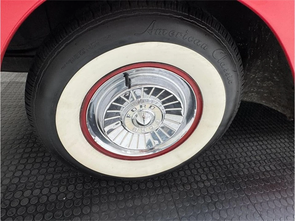 1957 Ford Fairlane 2nd Gen - Image 18 of 31