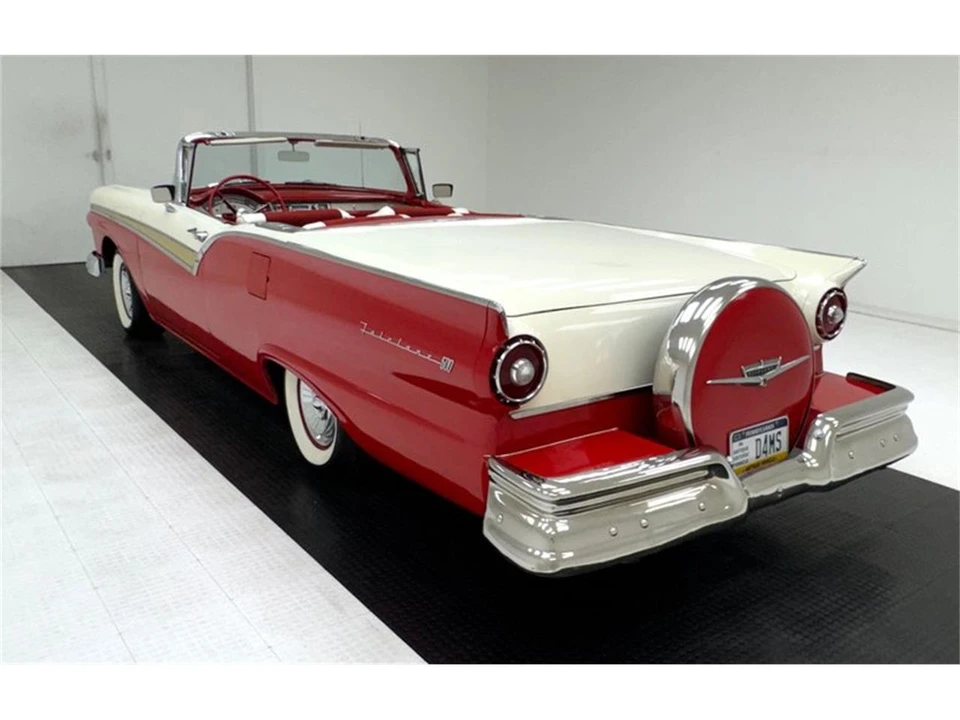 1957 Ford Fairlane 2nd Gen - Image 9 of 31