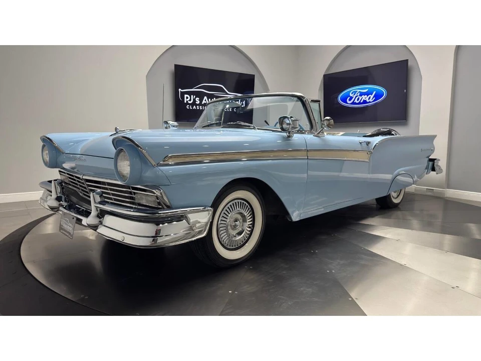 1957 Ford Fairlane 2nd Gen - Image 17 of 31