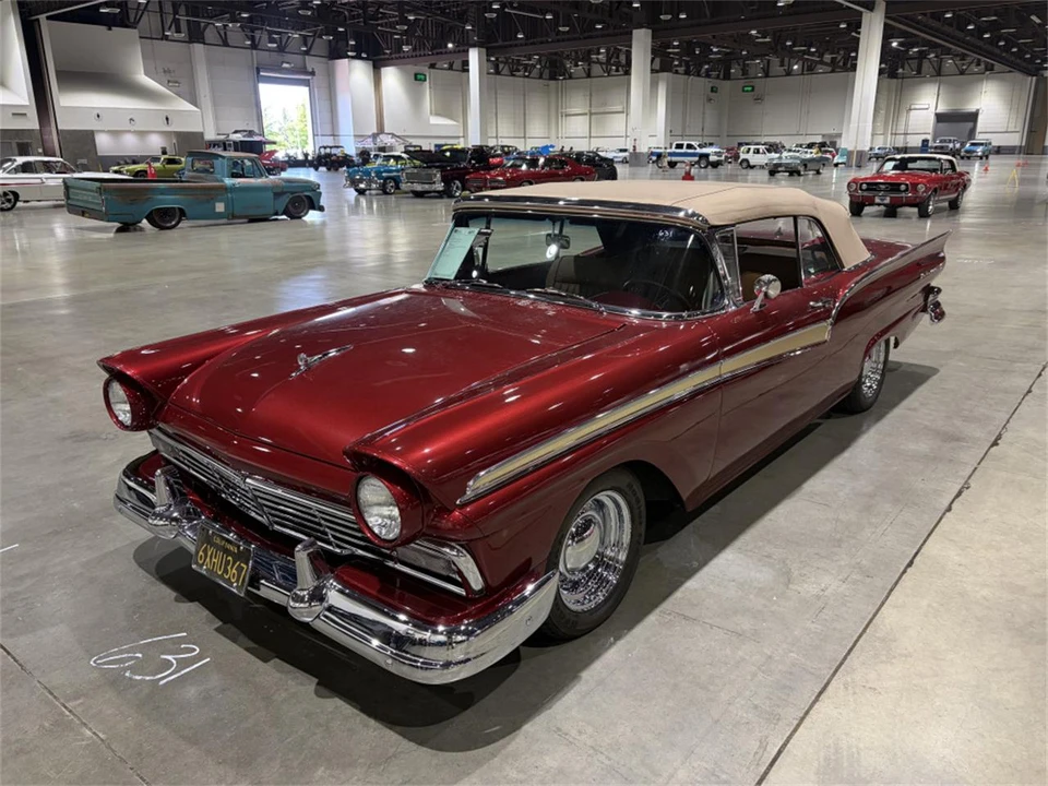 1957 Ford Fairlane 2nd Gen - Image 3 of 15