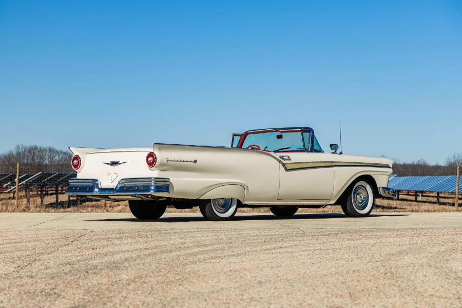 1957 Ford Fairlane 2nd Gen - Image 15 of 31