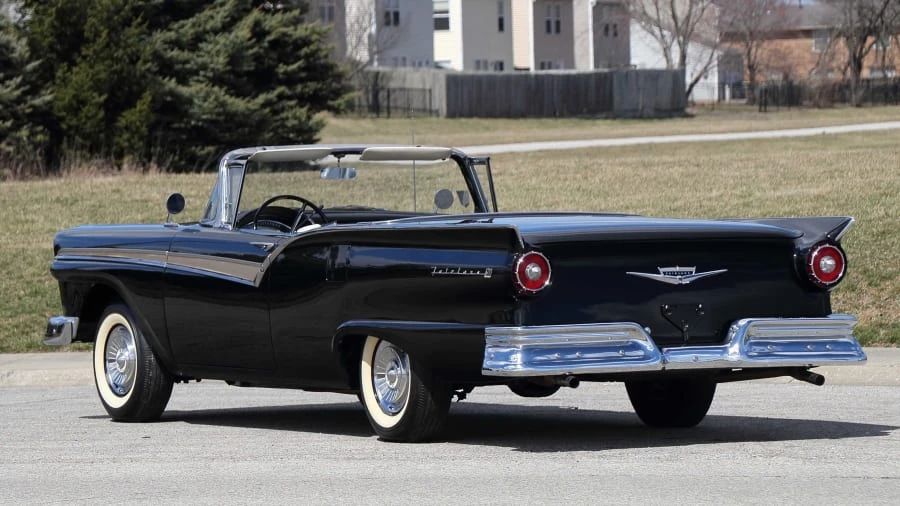 1957 Ford Fairlane 2nd Gen - Image 13 of 20