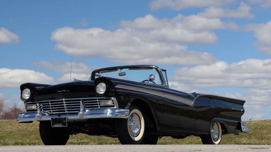 1957 Ford Fairlane 2nd Gen - Image 10 of 31