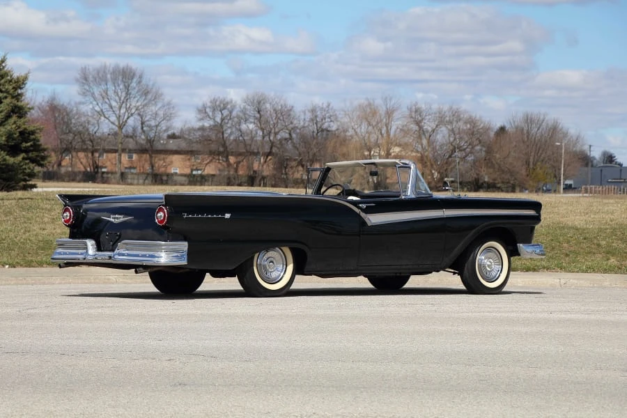 1957 Ford Fairlane 2nd Gen - Image 3 of 31