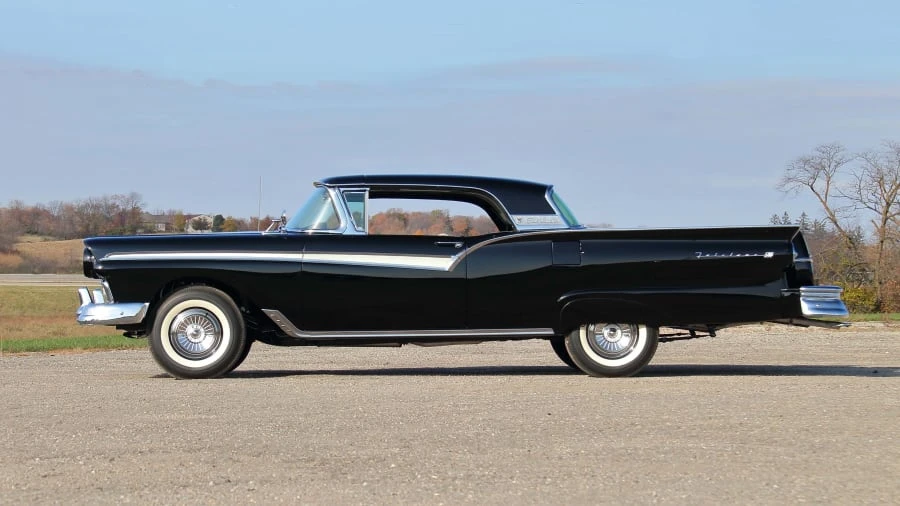 1957 Ford Fairlane 2nd Gen - Image 2 of 31