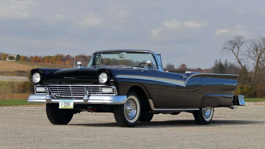 1957 Ford Fairlane 2nd Gen - Image 12 of 31