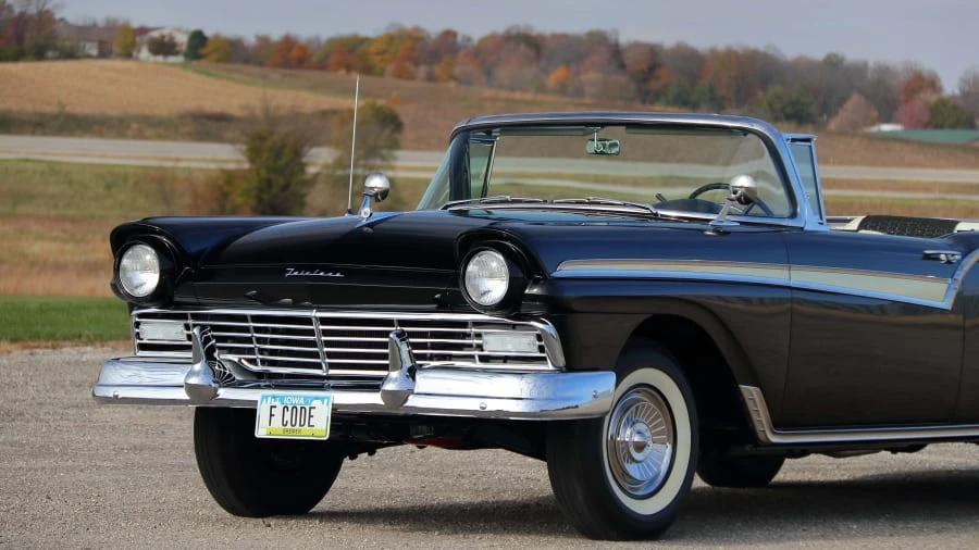 1957 Ford Fairlane 2nd Gen - Image 22 of 31