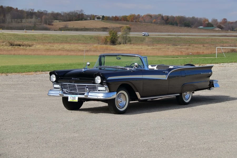 1957 Ford Fairlane 2nd Gen - Image 29 of 31