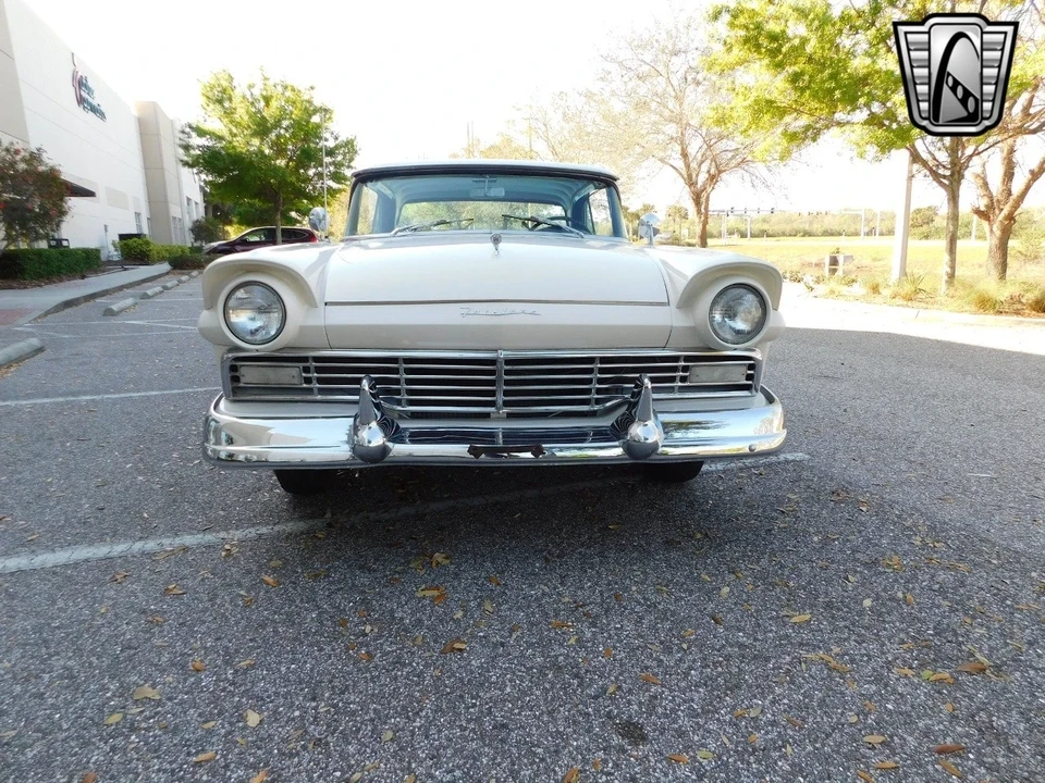 1957 Ford Fairlane 3rd Gen - Image 3 of 21