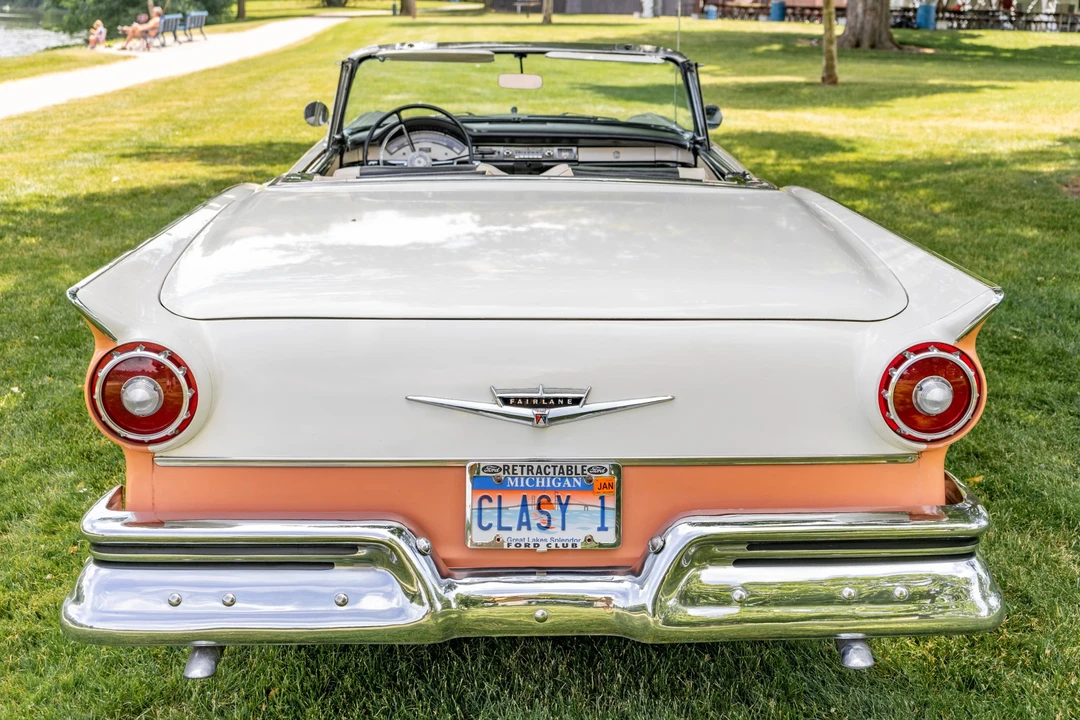 1957 Ford Fairlane 2nd Gen - Image 4 of 31